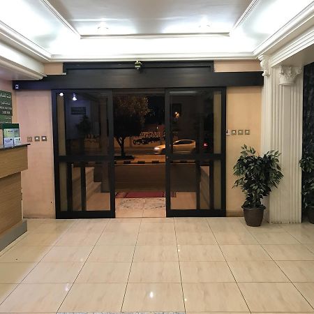 Al Musafer Hotel Riyadh Рияд Екстериор снимка