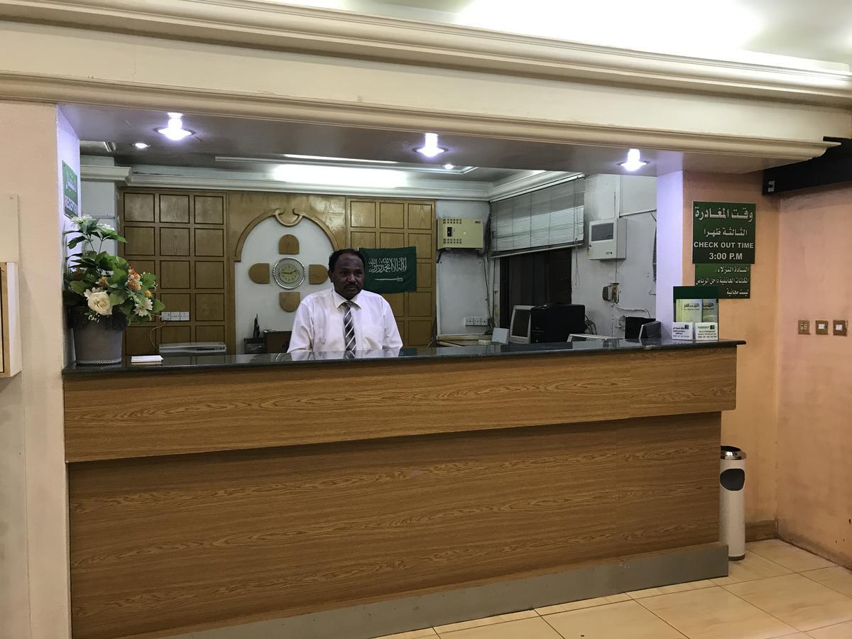 Al Musafer Hotel Riyadh Рияд Екстериор снимка