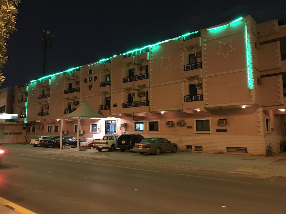 Al Musafer Hotel Riyadh Рияд Екстериор снимка