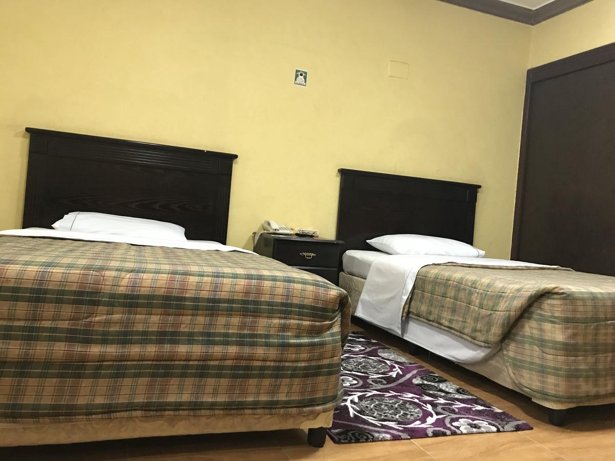 Al Musafer Hotel Riyadh Рияд Екстериор снимка
