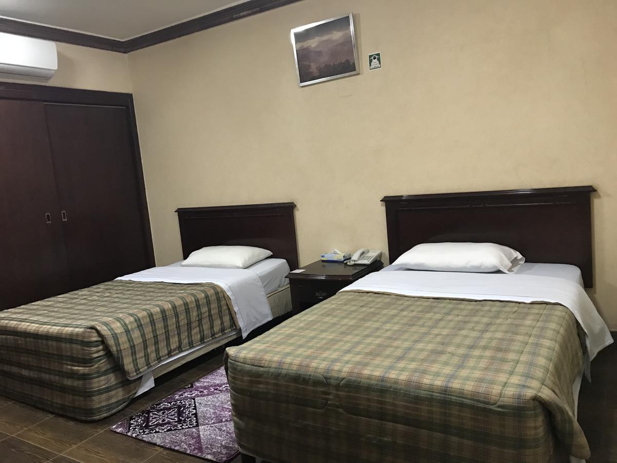 Al Musafer Hotel Riyadh Рияд Екстериор снимка
