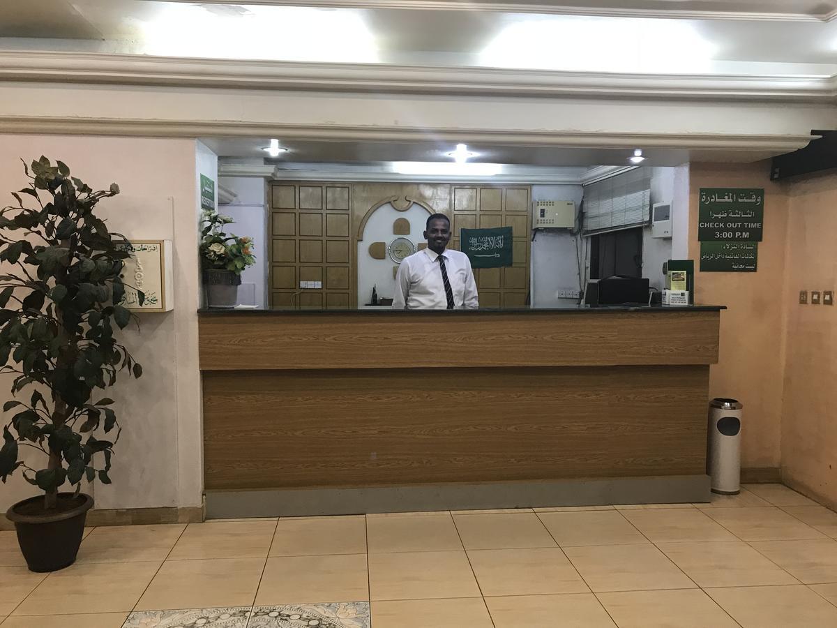 Al Musafer Hotel Riyadh Рияд Екстериор снимка