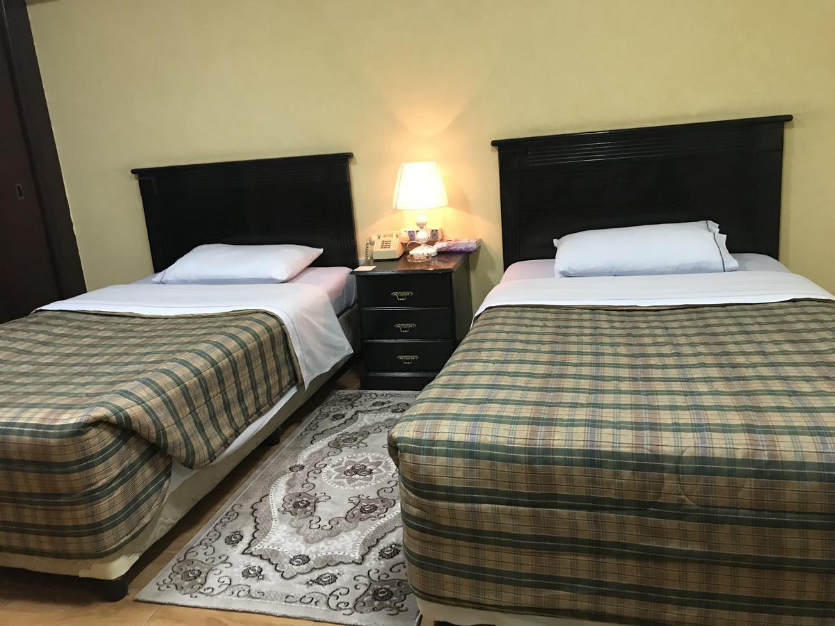 Al Musafer Hotel Riyadh Рияд Екстериор снимка